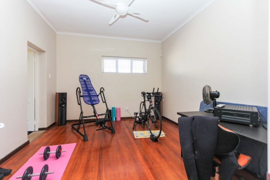 5 Bedroom Property for Sale in Summerstrand Eastern Cape